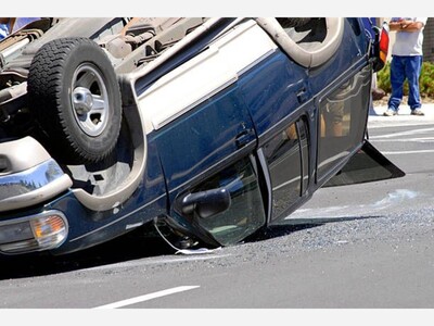 Pedestrian killed in auto crash in Long Beach